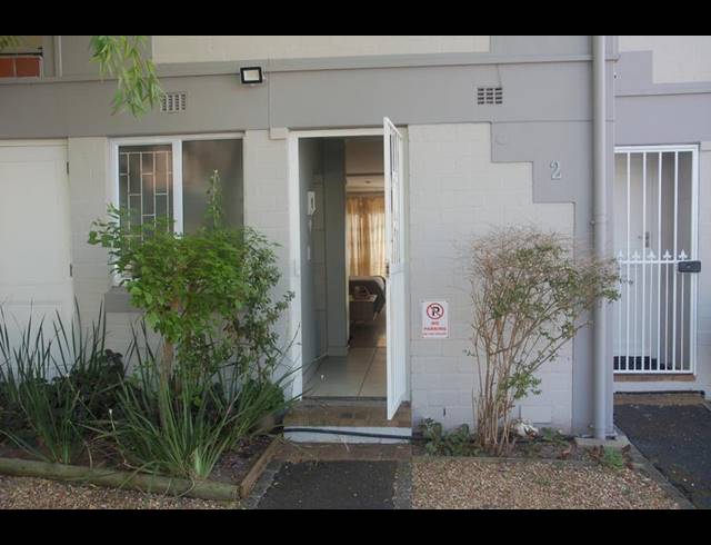 0 BEDROOM APARTMENT FOR SALE IN KENILWORTH UPPER